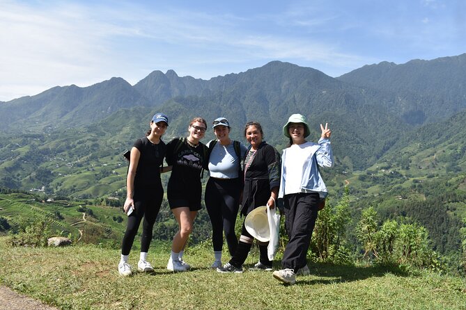 1-Day Private Trekking in Sapa through Terraces Rice Fields - Stop 2: Lao Chai trail for terrace views that look like ribbons