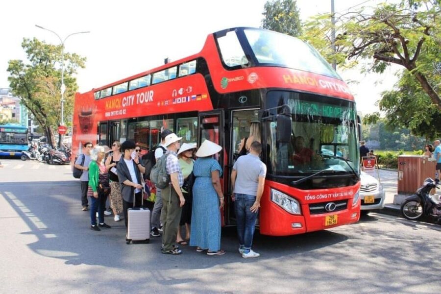 1 ROUND HANOI CITY TOUR + WATER PUPPET SHOW TICKET - Getting Oriented Fast on the Open-Top Double-Decker Loop