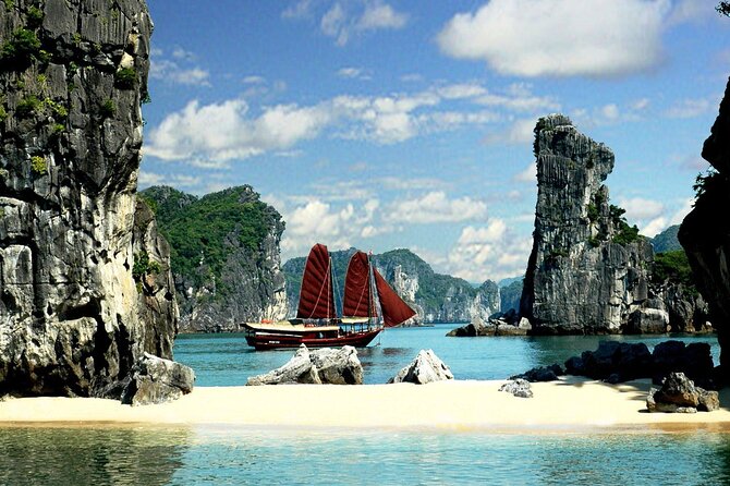 12-Day Vietnam Discovery Tour - Mekong River and Ben Tre: rice fields, pagodas, and coconut candy