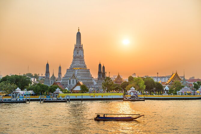 15 days Indochina Tour from Vietnam - Price and logistics: what $1,379 buys you (and what it does not)