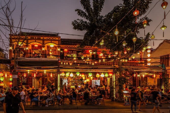 16-Day Spiritual Odyssey into Vietnam, Cambodia and Thailand - Morning return to Hanoi: a free afternoon that keeps the pace sane