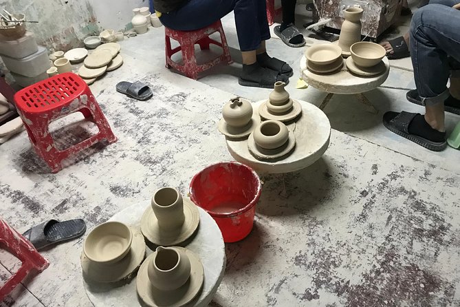 2.5 hours Ceramics Painting Workshop In Hanoi Old Quarter - The Start: Getting Oriented With Bat Trang Basics