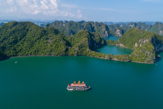 2-day 1 night La Regina Legend Cruise 5 star - Visit Halong Bay and Lan Ha Bay - Day two: caves, tai chi, tea ceremony, then back to Hanoi