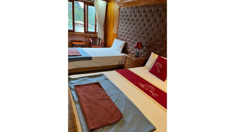 2-Day Ha Long Bay Cruise with Activities - The big picture: Lan Ha Bay + Ha Long Bay, with the best mix of stops