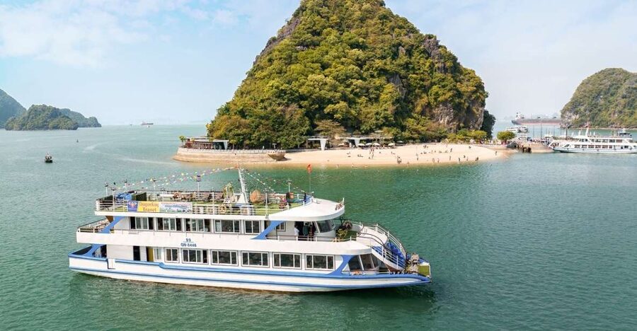 2-Day Ha Noi - Ninh Binh - Ha Long Bay Highlights Tour - From Hanoi to Ninh Binh: the switch from city to river life