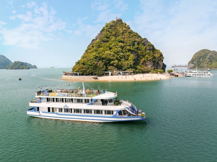 2-Day Ha Noi - Ninh Binh - Ha Long Bay Highlights Tour - Tam Coc bamboo boat: your slow hour and a half on the water