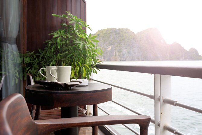 2-Day Halong Orchid Cruise - Ao Ech Kayaking at 07:45: A Relaxed “Explore the Corners” Style