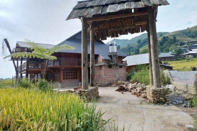 2-Day Sapa Guided Tour Slipping in Homestay From Hanoi - Door-to-Door Transport From Hanoi: What You Actually Need to Know