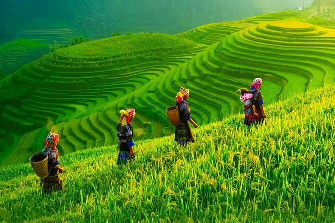 2 Days 1 Night Discovery Mai Chau Hidden Valley Classic Tour - Key points that make this tour worth your time