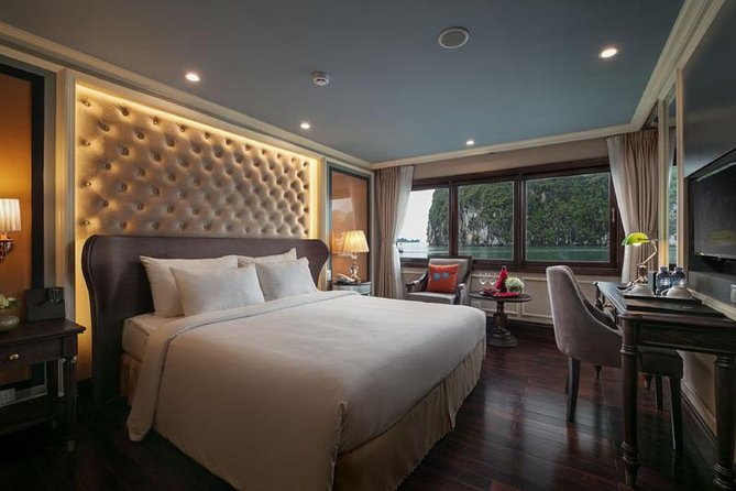 2 days - 1 night in Bai Tu Long Bay at 5 stars cruise - private balcony cabins - Private balcony cabins: what 5 stars means on the water