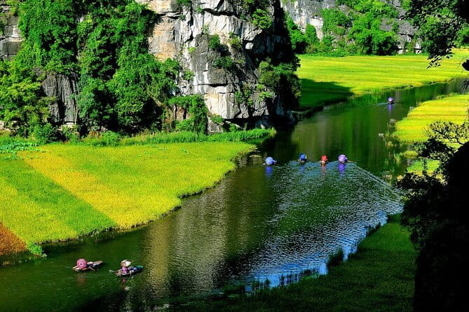 2 Days, 1 Night in Lan Ha Bay with Icon Cruise from Hanoi - Day 2 Sunrise Routine: Tai Chi, Ao Ech Kayaking, and Brunch