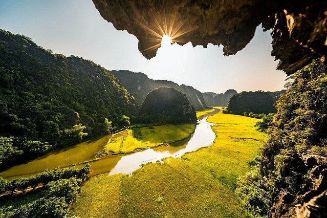 2 Days 1 Night Luxury Ninh Binh Private Tour from Hanoi - Thung Nham Bird Park: a sampan ride through a living reserve