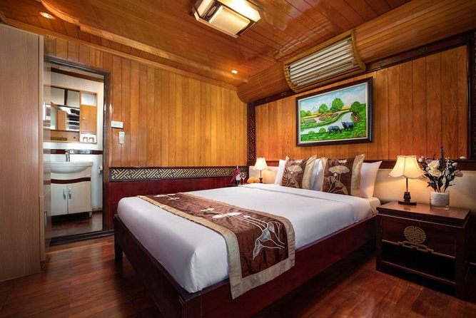 2 Days Overnight on Cozy Bay Cruise Ha Long - Day 2: Tai Chi, Light Breakfast, and Surprising Cave (3 Chambers Included)