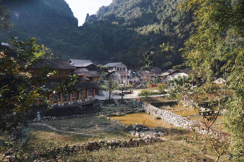 2-Night 1-Day Explore Ban Gioc Waterfall - Nguom Ngao Cave - Evening around Quay Son River: kayaking, cycling, and the border point