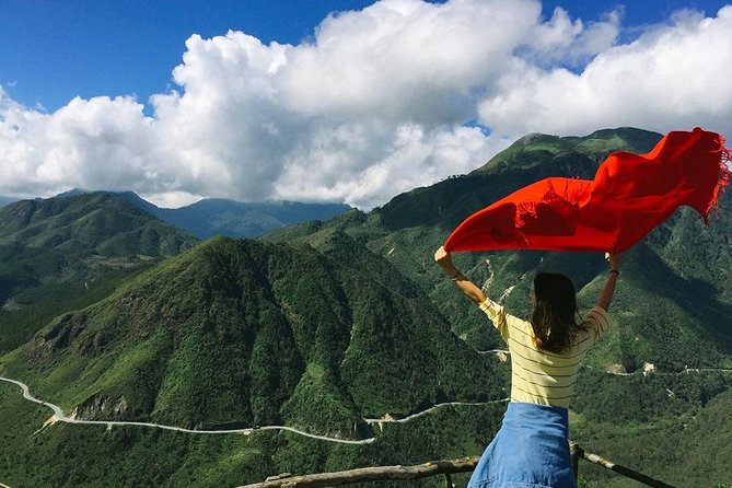 2-Night Sapa Tour with Fansipan Peak by Bus from Hanoi - Hotel and included meals: what’s actually covered