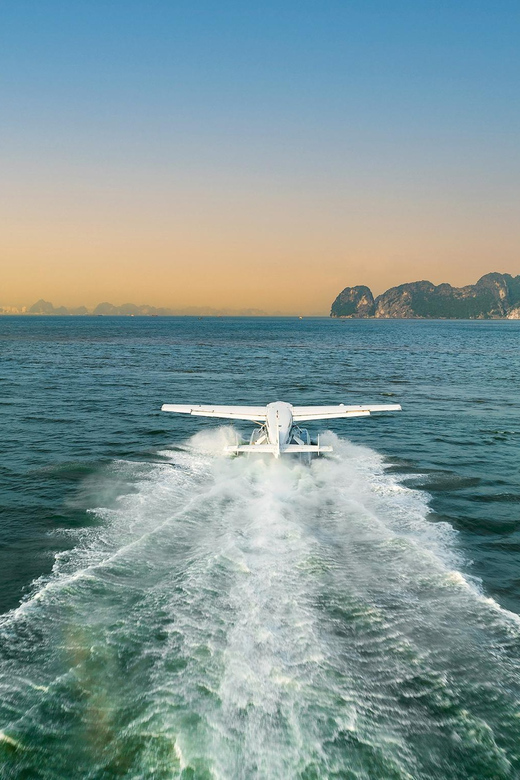 25 minutes sightseeing flight in Halong Bay by Seaplane - Why a 25-Minute Halong Bay Seaplane Beats Cruise-View Time