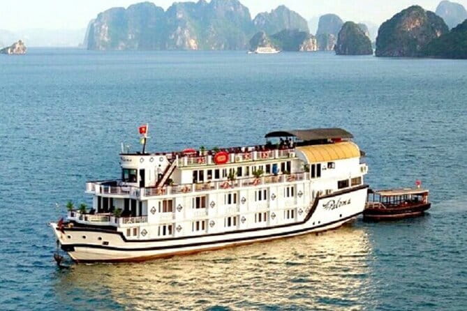 2D1N Bai Tu Long Bay cruises - Why Bai Tu Long feels different from the usual Halong routine