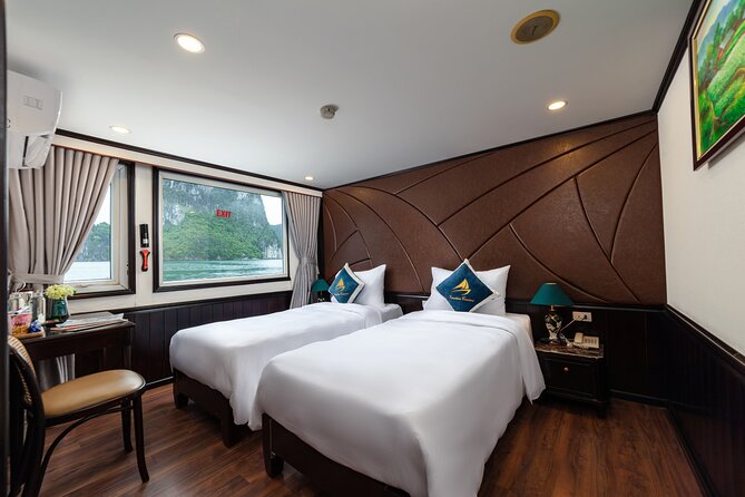 [2D1N] Halong Amanda Cruise - Luxury Unique Cruise on Bay - Food, drinks, and service: when “included” really pays off
