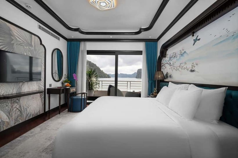 2D1N Halong Bay 6-Star Cruise: Fine Dining, Cave & Kayaking - A 6-Star Floating Resort: What Luxury Actually Changes in Ha Long Bay
