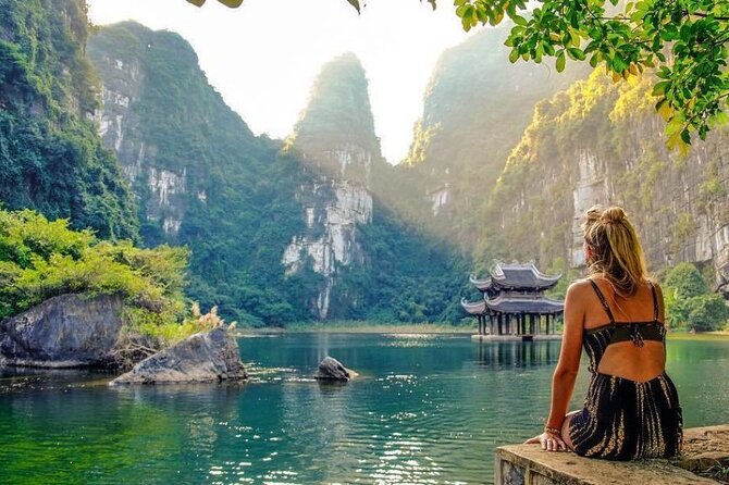 2Day-1Night: Hanoi-Ninh Binh-Ha Long Bay-Overnight in Tam Coc - Hanoi Pickup and the Comfortable Start Toward Limestone Country