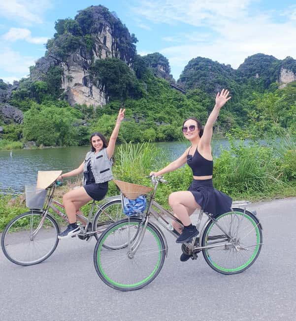 3-Day: Ha Long–Lan Ha Bay & Ninh Binh 5 Stars Cruise - Food and comfort: what the cruise experience does well