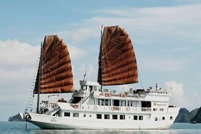 3-Day Luxury Bai Tu Long Bay Cruise on the Dragon Pearl Junk Boat - Dragon Pearl Junk Cabins and On-Board Comfort