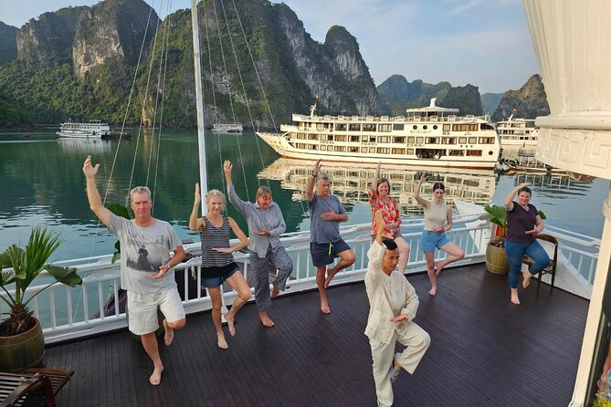 3 days - 2 night tour at 5 stars cruise - cheapest prices - all inclusions - Pickup in Hanoi Old Quarter: easy on paper, long in real time
