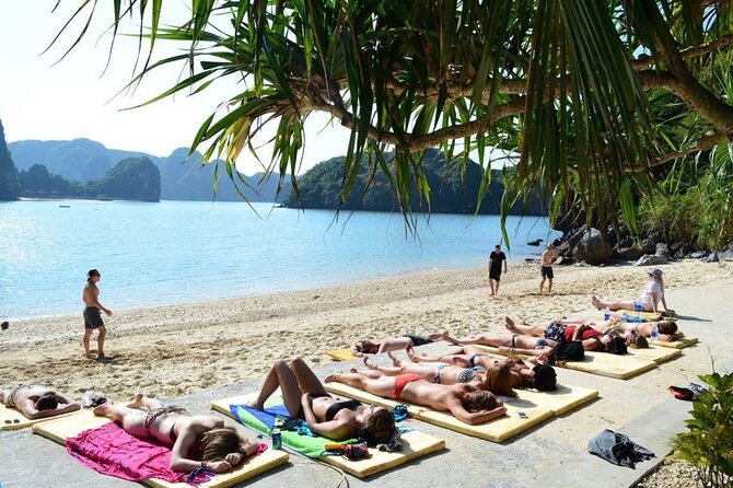 3 Days 2 Nights Oasis Bay Classic Cruise Halong Bay - Cabin Comfort on a Classic Cruise: Air-Conditioned Ensuite Wins