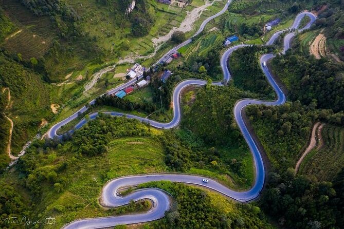 3 Days 3 Nights High Quality Small Group Ha Giang Loop Car Tour - Guides and safety: what “small group” really buys you