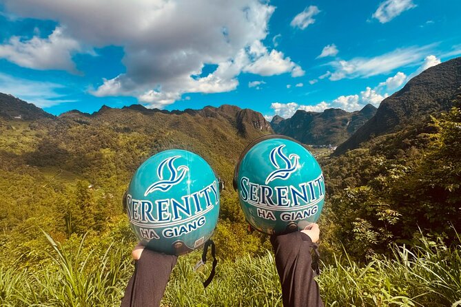 3 Days and 2 Nights Ha Giang Loop Tour - Day 1: From Ha Giang Food to Quan Ba Twin Mountains and Dong Van Nights