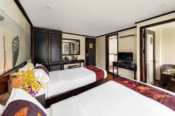 3-Days Cruise in Ha Long Bay- Heritage Discovery from Hanoi - Onboard Reality: Cabins, Meals, and the Pace of Life