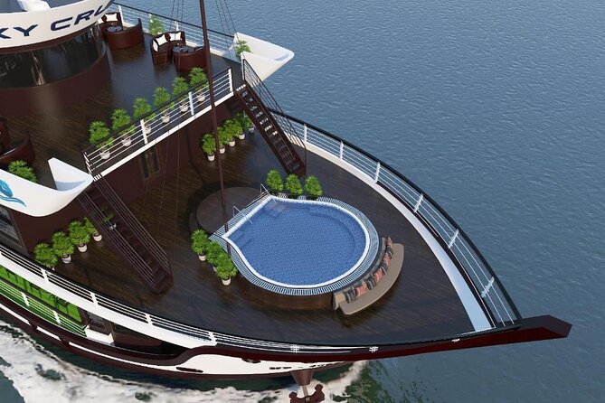 3 Days Cruise Tour in Halong Bay and Lan Ha Bay from Hanoi - From Hanoi Old Quarter to Tuan Chau: getting started is the easy part