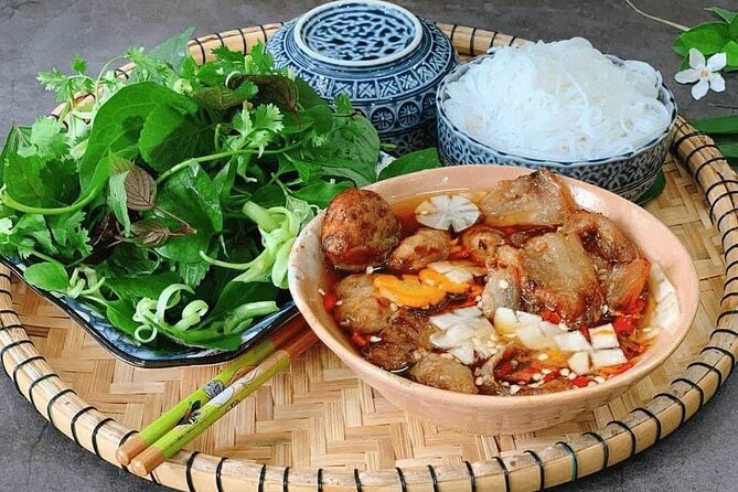 3 Hour Hanoi Street Food Tour by Walking, Motorbike or Cyclo - Hanoi street food in 3 hours: the real point of this tour