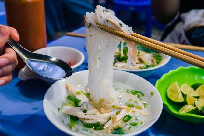 3-Hours Morning Hanoi Foodie Tour & Mini Coffee Class - Mini coffee class in Hanoi: phin filter to egg coffee cream