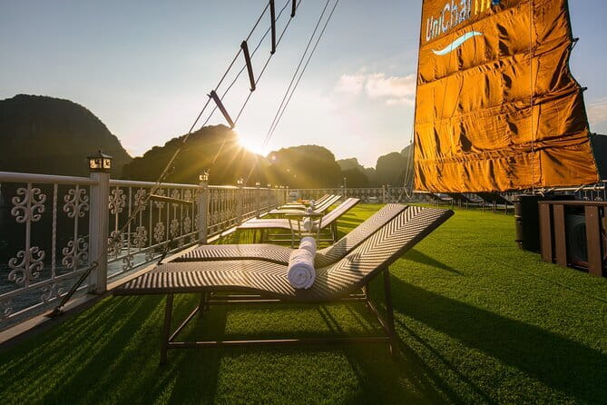 3Day Kayak & Trek to Ha Long Bay and Tamcoc (the 2nd day private) - Day 2: Viet Hai early sunrise, Cat Ba tender ride, then drive to Tam Coc