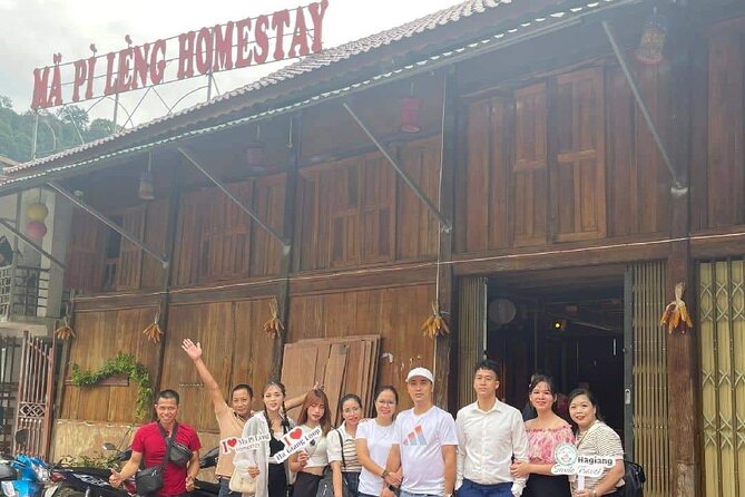 4-Day Ha Giang Loop Tour (small group with easy rider) - Hanoi (or Sapa) Pickup and the First Night in Ha Giang City