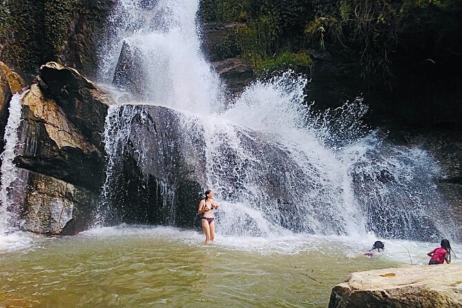 4 Days Trekking Hoang Su Phi, Ha Giang. Private Hiking Group - Guide support and communication: what to expect day to day