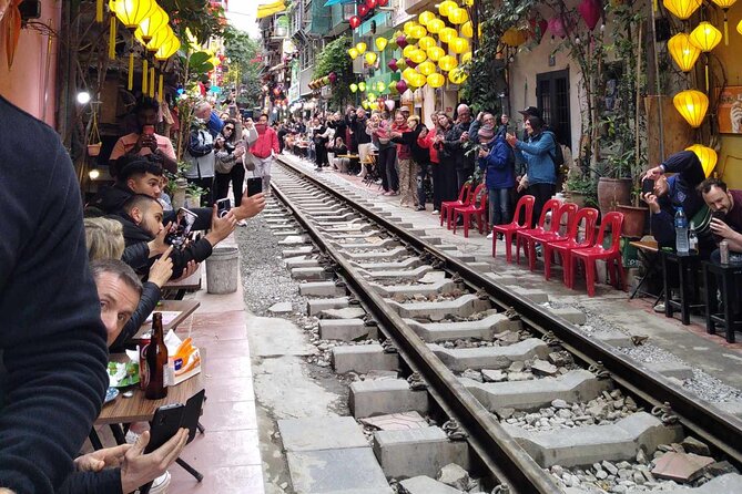 4 Hours Private City Tour with Highligh Train Street - Key points to know before you go