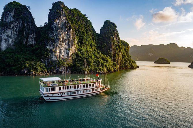 5-Day North Vietnam: Sa Pa - Ninh Binh - Halong Cruise from Hanoi - Key Things You’ll Notice on This Sapa to Ha Long Route
