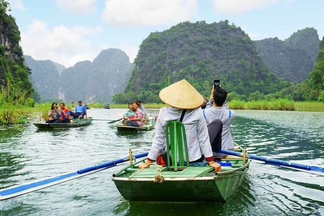 5-Day North Vietnam: Sa Pa - Ninh Binh - Halong Cruise from Hanoi - Day 3: From the Railway Station to Ninh Binh Province