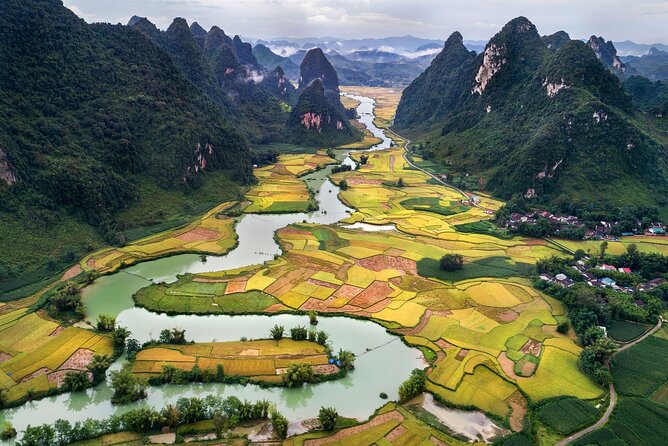 6 Days 5 Night Ha Long Bay, Ninh Binh and Sapa Tour - Day 4: Hanoi to Sapa by big bus with early starts and rest stops
