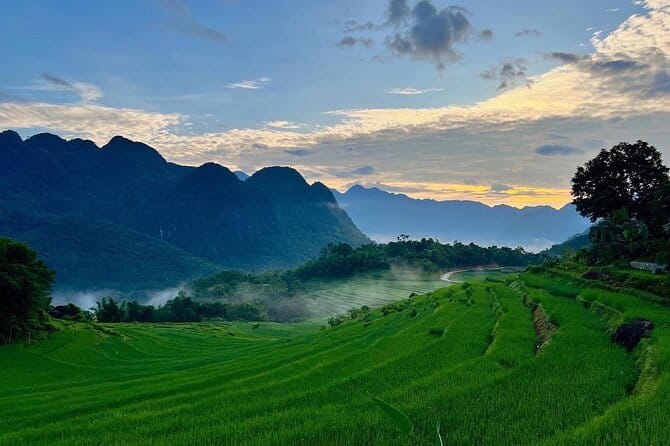7 Days 6 Nights Special Package Hanoi - Halong - Sapa with Hotel 4 Star - Old Quarter Free Time: Shopping and Hanoi at Your Own Tempo