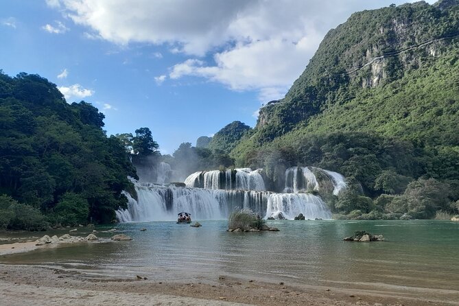 7 Days Dong Van Ha Giang Private Loop Tour with Wellness Programs - Day 5: Lung Tam Flax, the 4C Road, and Rock Formations You Can Name
