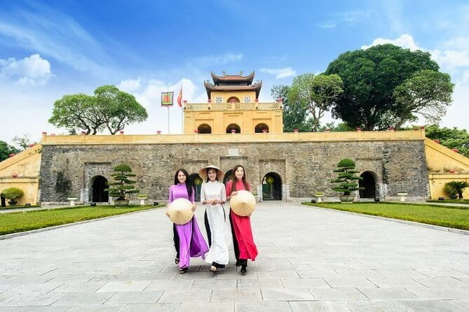 7 Days Explore Vietnam Trip - Ba Na Hills and Golden Bridge: The Cable Car Payoff and the Crowd Reality