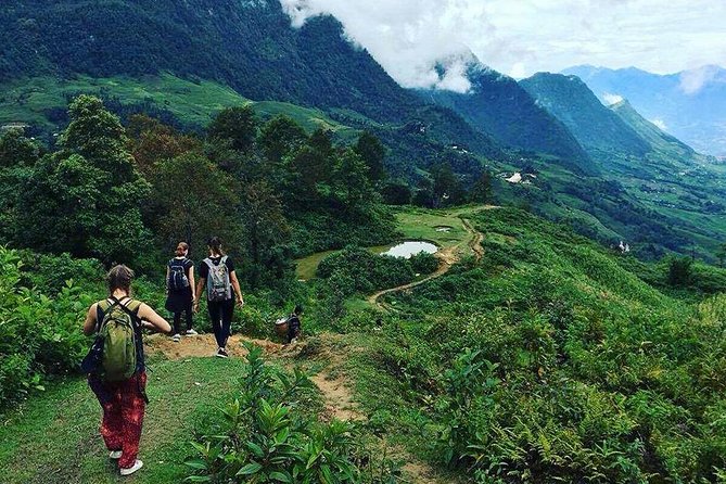 7 Days Package Hanoi- Halong -Sapa-Ninh Binh - Sapa Trek Day 1: Sapa market start, then Lao Chai, Ta Van, Hau Thao