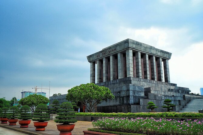 8-Days Hanoi, Sapa Trekking And Halong Bay Cruise - Halong Bay cruise: what you gain from doing it overnight