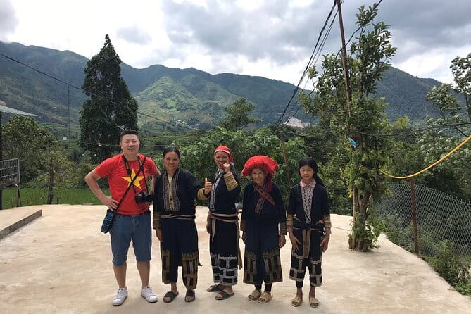 A day Trek to Rice Field in LaoChai-Tavan village-MuongHoa valley - Local house visit: what “ethnic culture” actually looks like