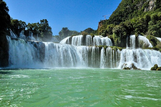 Adventure Tour to Ban Gioc Waterfall - Ba Be Lake 3 days 2 nights - Day 2: Border vibes near Trung Khánh, then Ban Gioc by raft
