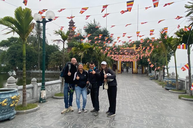 All-in-One Hanoi Walking Tour Through a Train Street - An off-the-track stop your guide chooses for the route