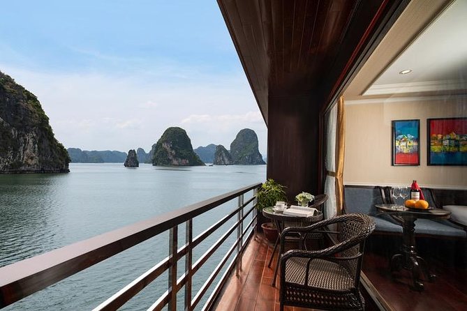 All-Inclusive 2D/1N 5star Cruises: Meals-Kayak-Cave-Accommodation - Day 1: Islets of Con Vit, kayaking at Ong Cam, and sunset on the sundeck